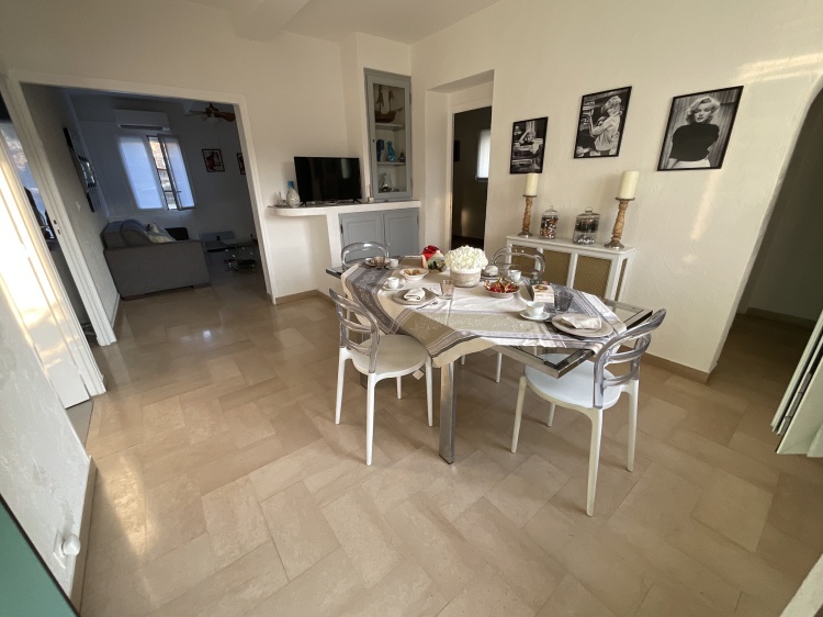 biens/1/1a8d63b6657bc6a4ee25a1eba0d94cb9/photo_e777f8aff96d7a3380f1ae8ca7390d3c.jpg
