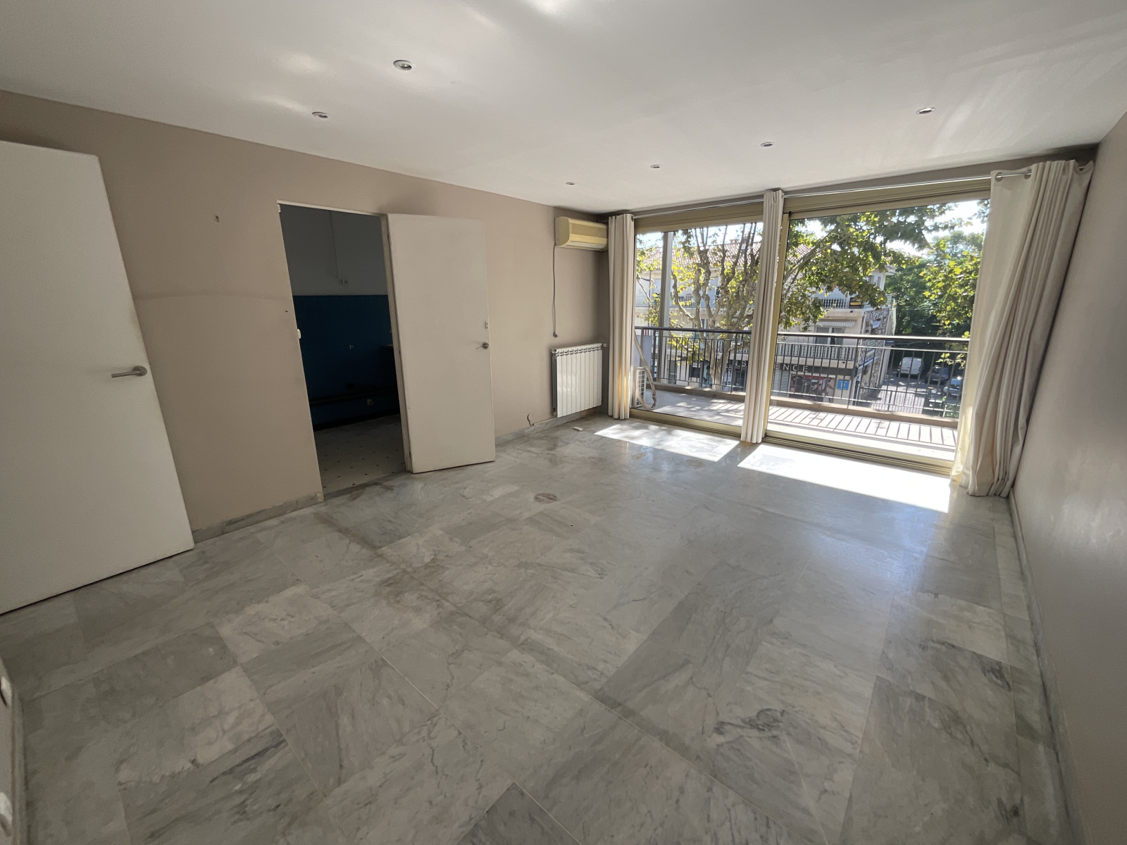 Image_2, Local professionnel, Mandelieu-la-Napoule, ref :ASL265L